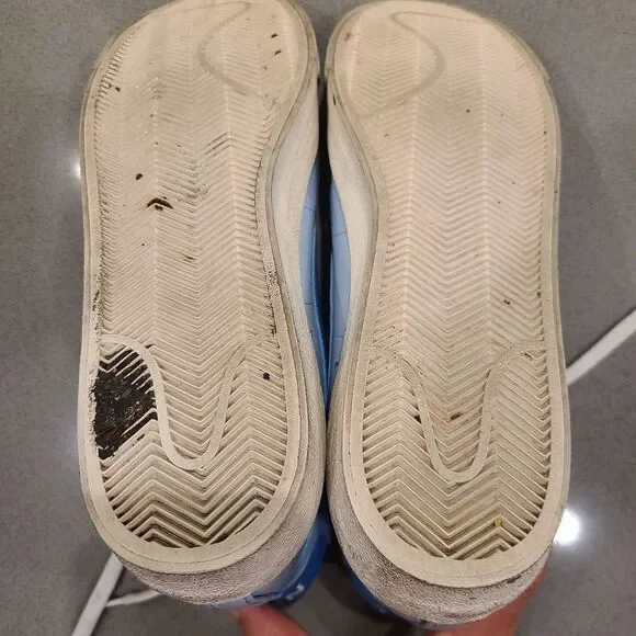 Nike High-Top Sneakers Blaxer Mid Light Blue and White - Picture 6 of 6